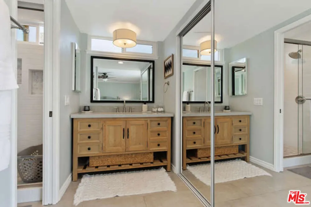 5407 Sunvalley Court Agoura Hills, CA 91301