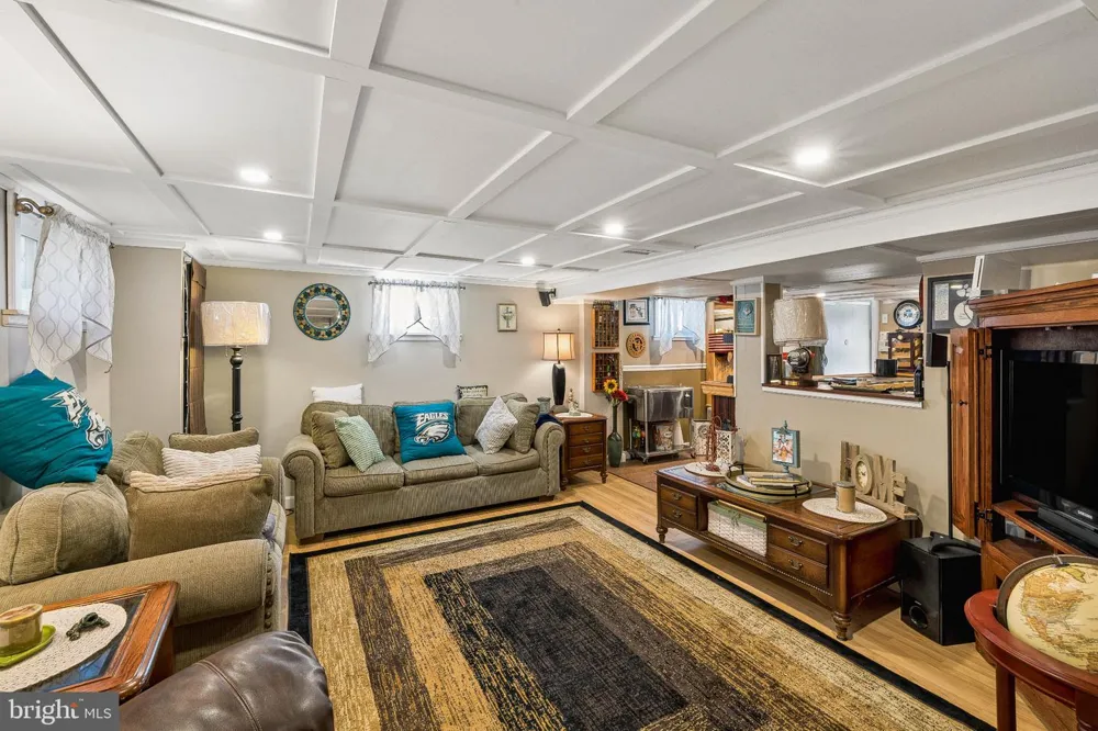 56 S FELLOWSHIP ROAD Maple Shade, NJ 08052