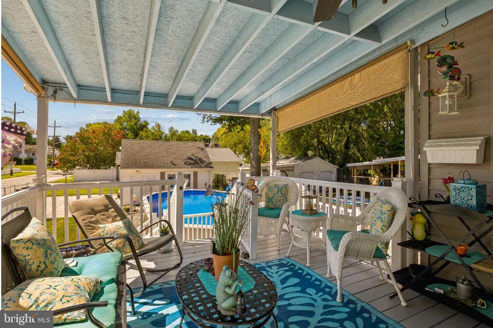 56 S FELLOWSHIP ROAD Maple Shade, NJ 08052