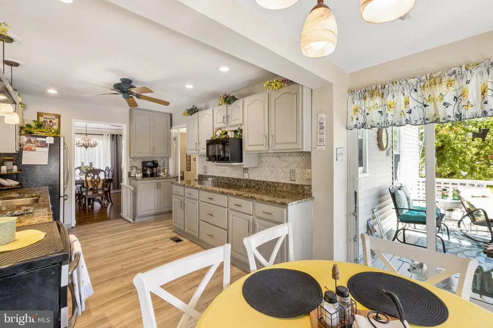 56 S FELLOWSHIP ROAD Maple Shade, NJ 08052