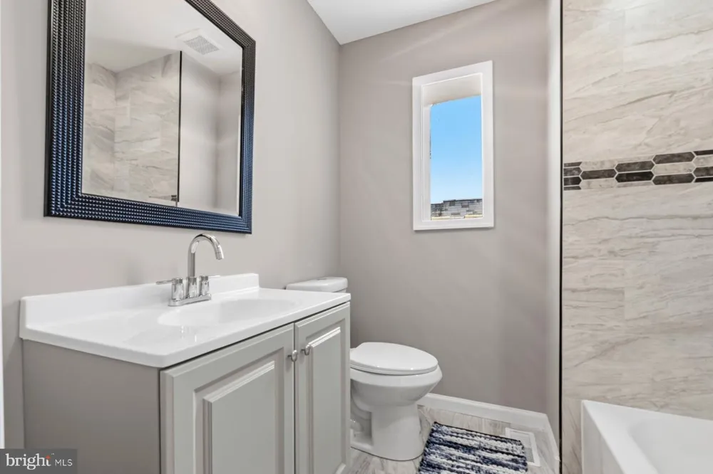 1122 BONAPARTE AVENUE Baltimore, MD 21218
