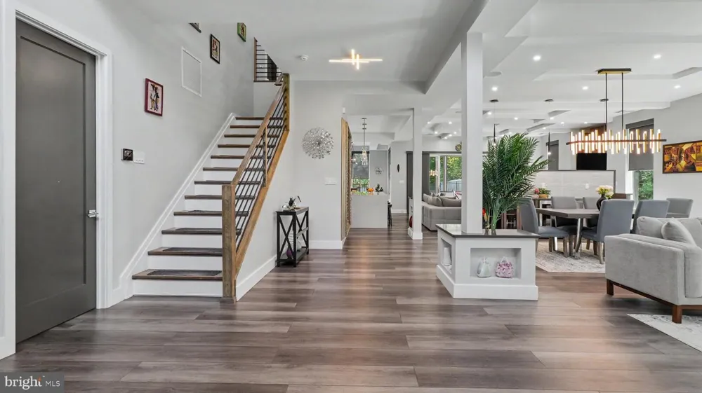 45449 PERSIMMON LANE Sterling, VA 20165