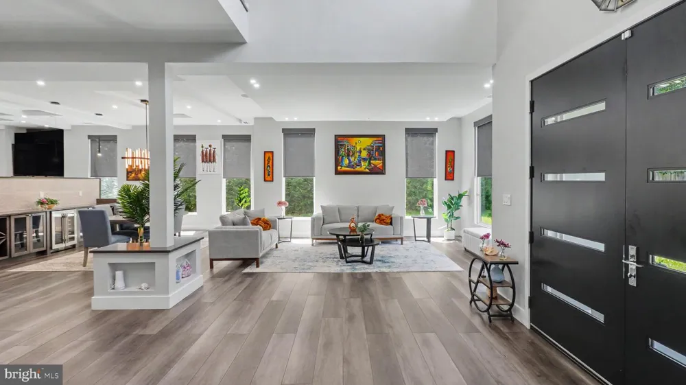 45449 PERSIMMON LANE Sterling, VA 20165