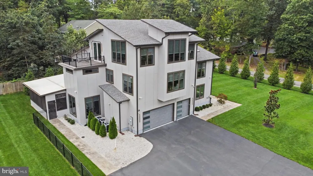 45449 PERSIMMON LANE Sterling, VA 20165