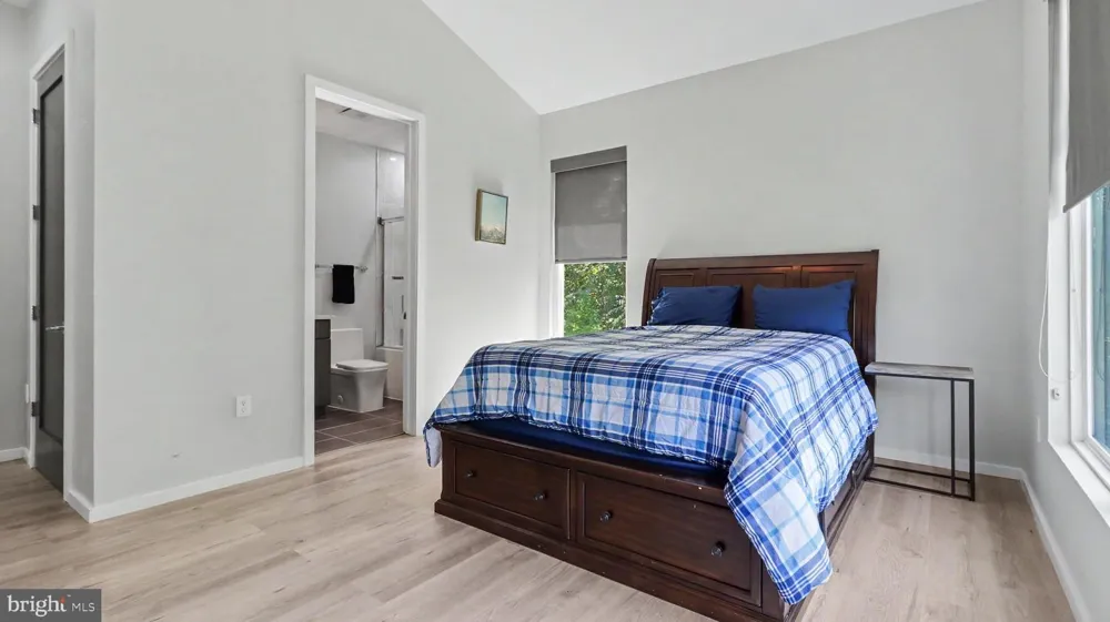 45449 PERSIMMON LANE Sterling, VA 20165