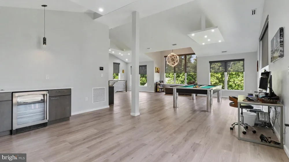45449 PERSIMMON LANE Sterling, VA 20165
