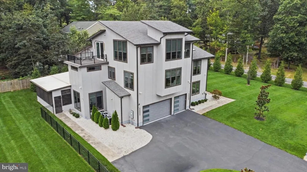 45449 PERSIMMON LANE Sterling, VA 20165