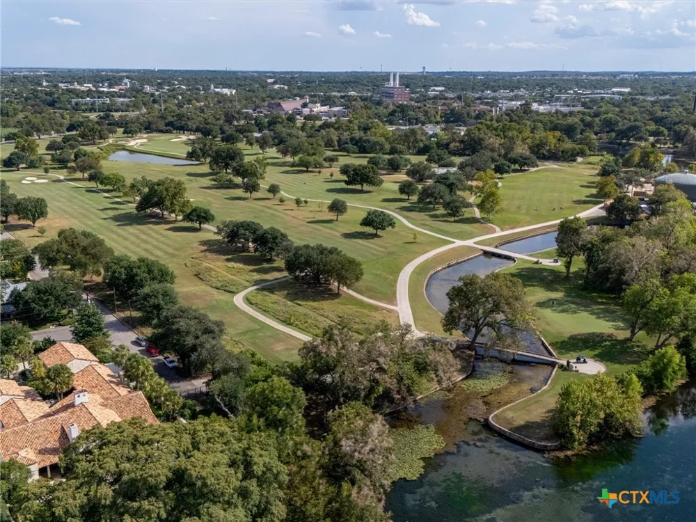 1070 Hayselton Avenue New Braunfels, TX 78130
