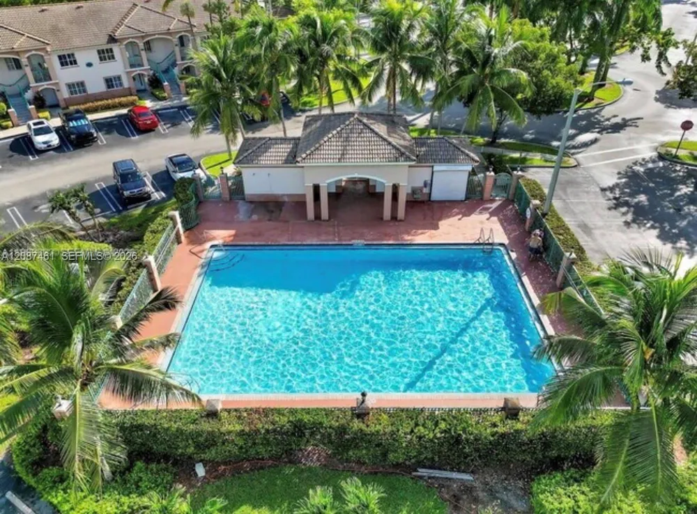 2650 SE 12th Pl #201 Homestead, FL 33035