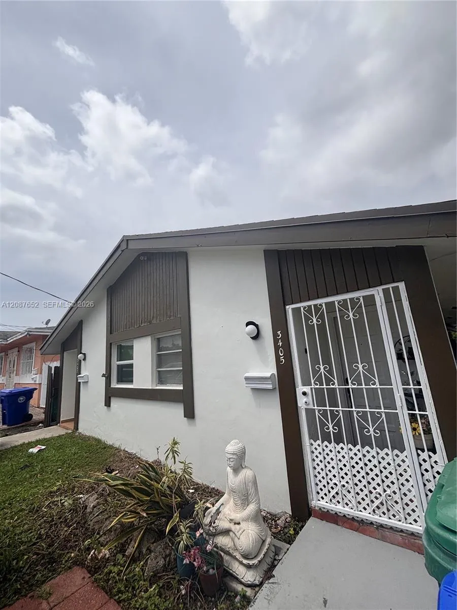 3405 SW 24th St Miami, FL 33145