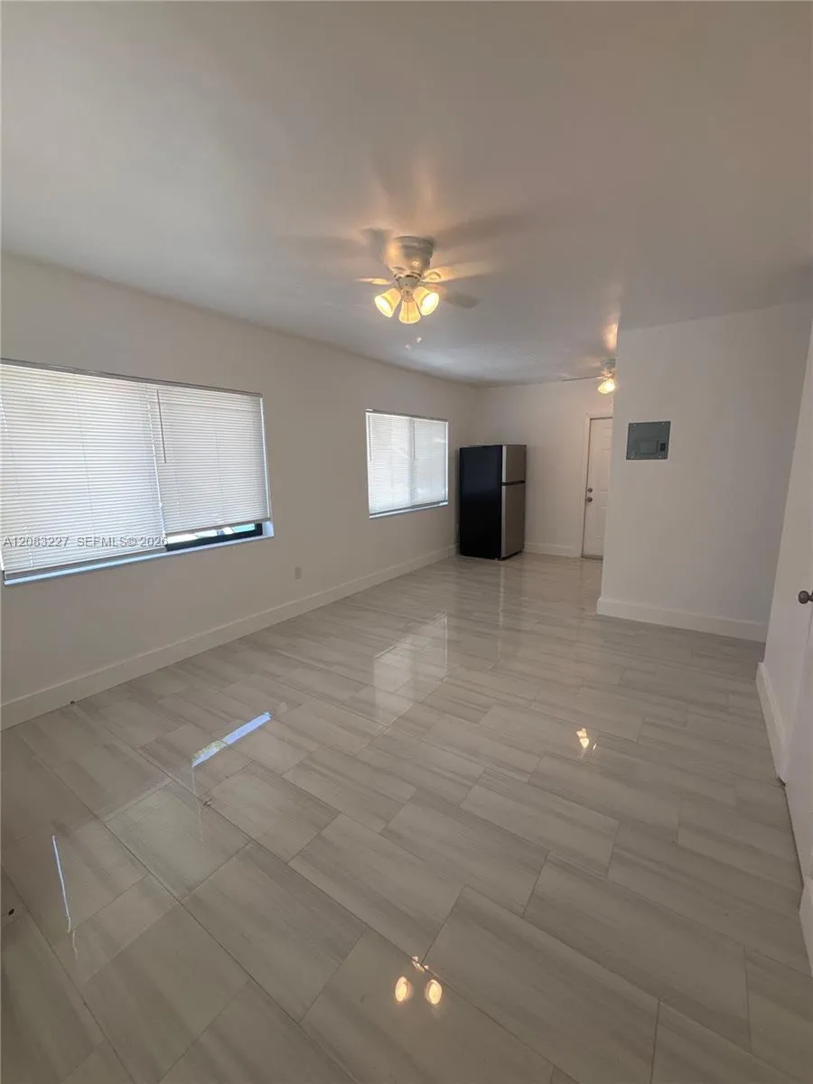 671 SW 7th St #1 Miami, FL 33130