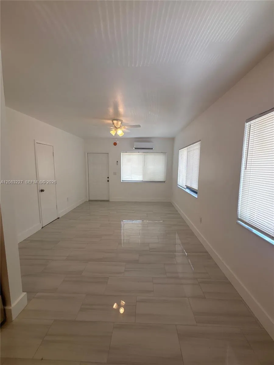 671 SW 7th St #1 Miami, FL 33130