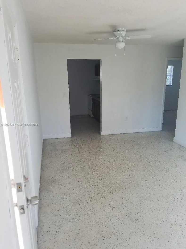 1880 NW 36th St Miami, FL 33142