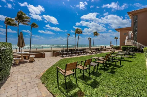 3300 Surf Rd #1A
