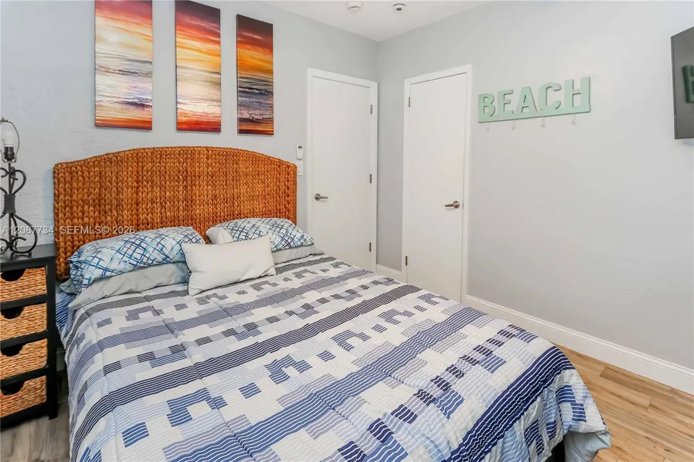 3300 Surf Rd #1A Hollywood, FL 33019