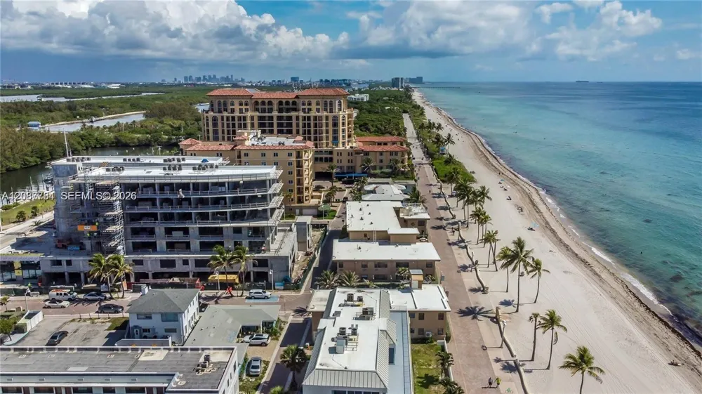 3300 Surf Rd #1A Hollywood, FL 33019