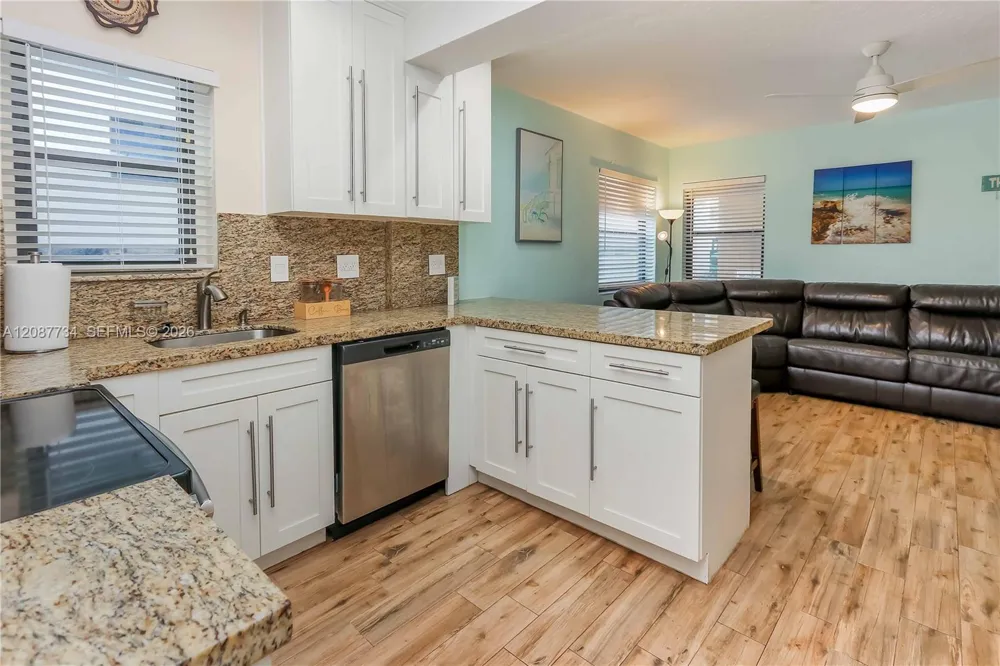 3300 Surf Rd #1A Hollywood, FL 33019