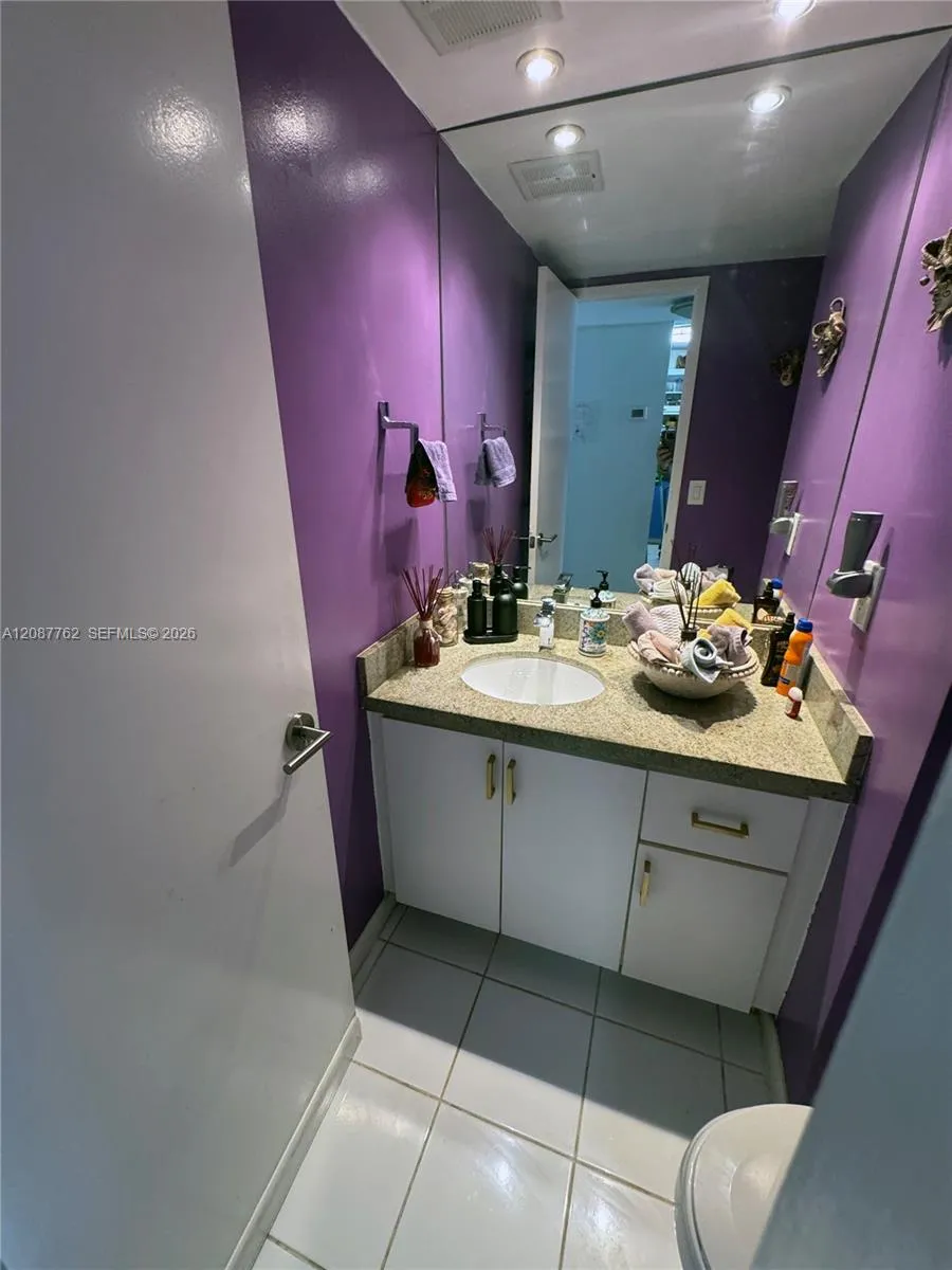 2851 NE 183rd St #303E Aventura, FL 33160