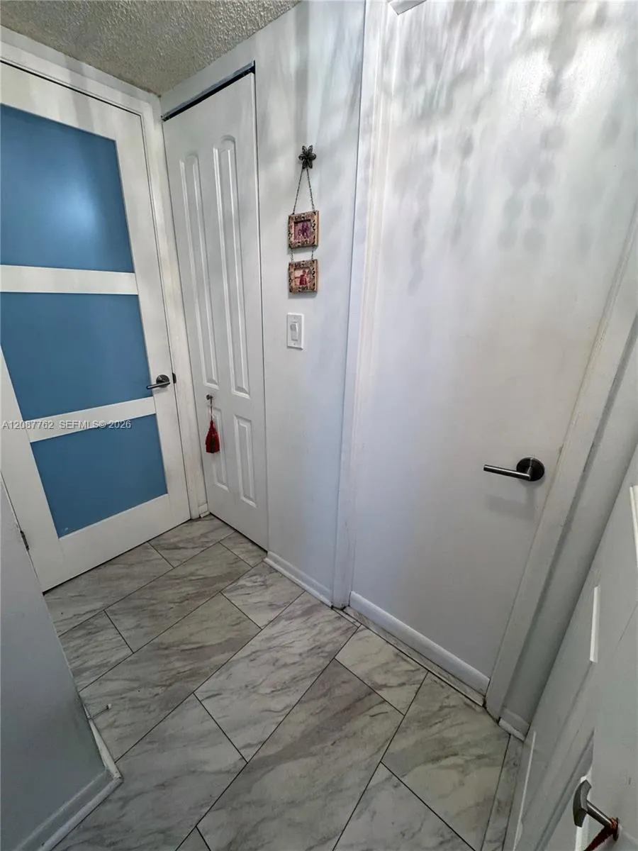 2851 NE 183rd St #303E Aventura, FL 33160