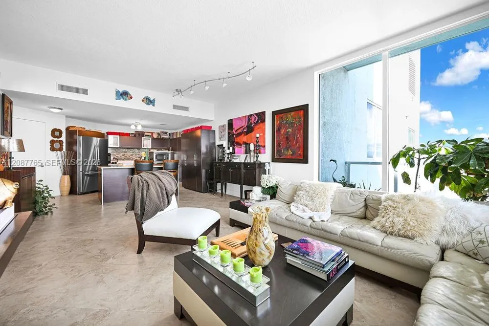 1900 Bayshore Dr #5103 Miami, FL 33132