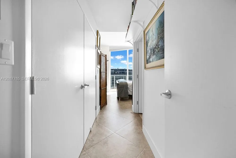 1900 Bayshore Dr #5103 Miami, FL 33132