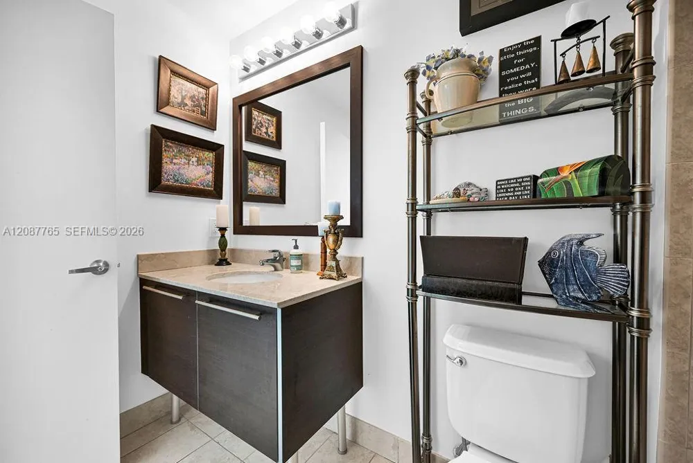 1900 Bayshore Dr #5103 Miami, FL 33132