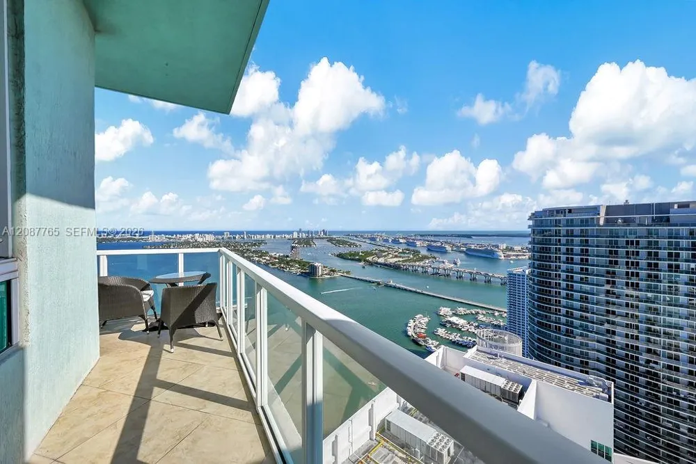 1900 Bayshore Dr #5103 Miami, FL 33132