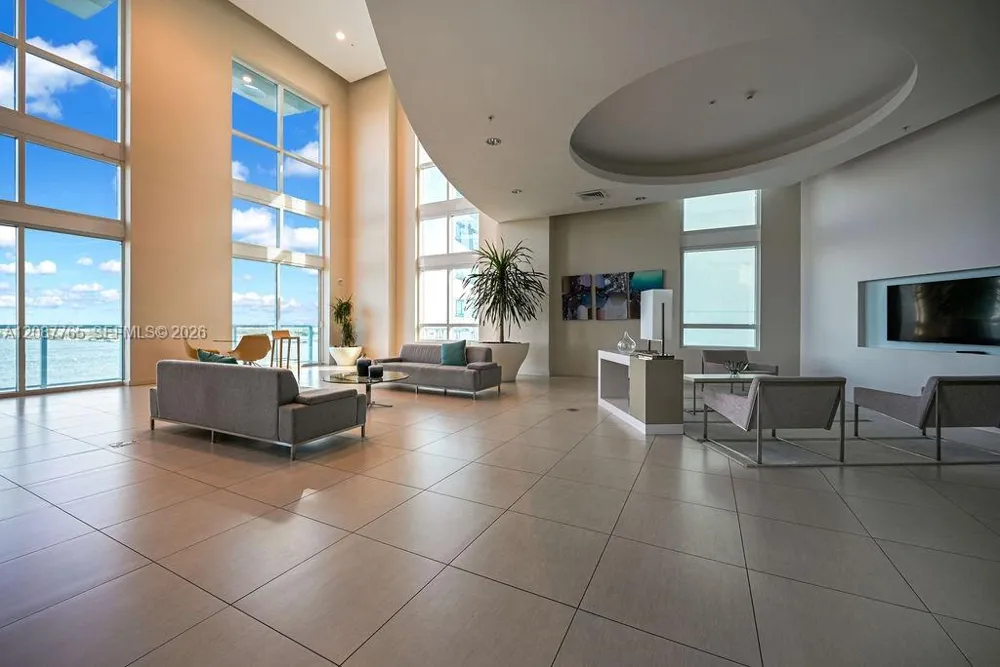 1900 Bayshore Dr #5103 Miami, FL 33132