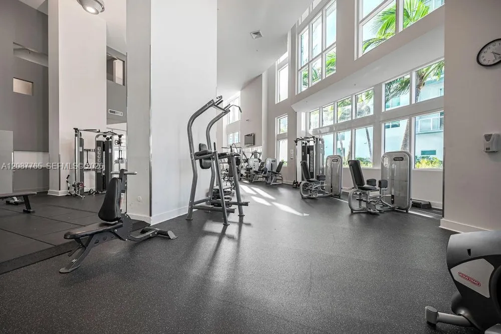 1900 Bayshore Dr #5103 Miami, FL 33132