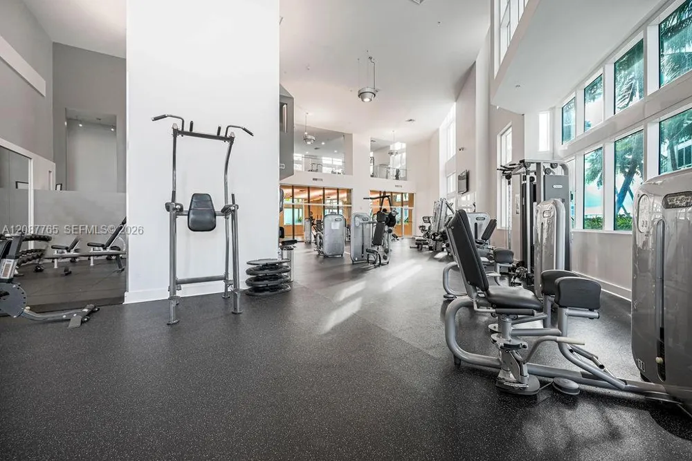 1900 Bayshore Dr #5103 Miami, FL 33132