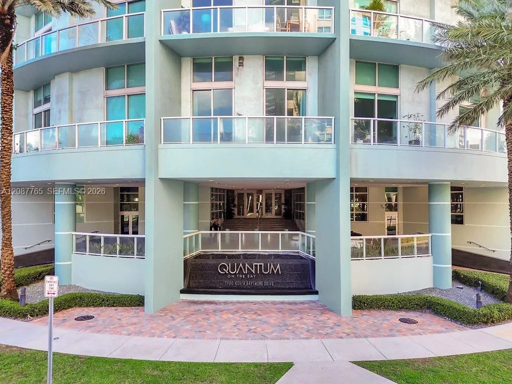 1900 Bayshore Dr #5103 Miami, FL 33132