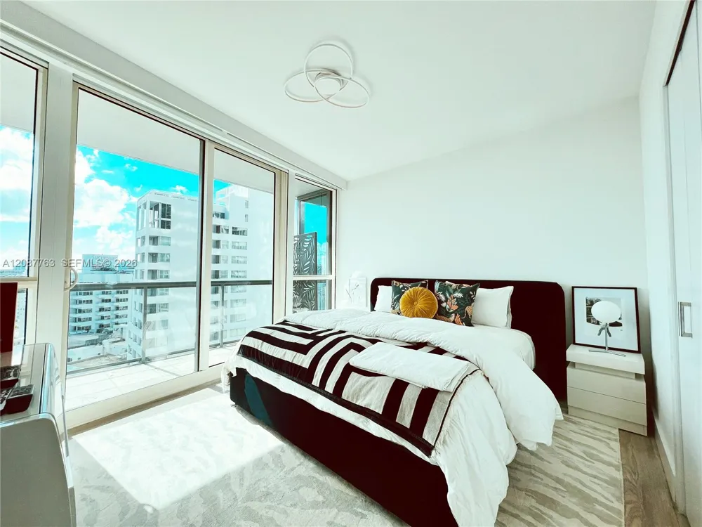 101 20th St #2108 Miami Beach, FL 33139