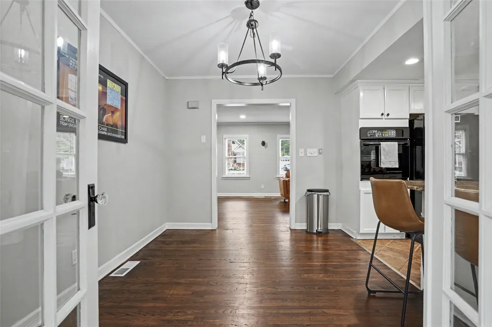 1323 S College Avenue Tulsa, OK 74104
