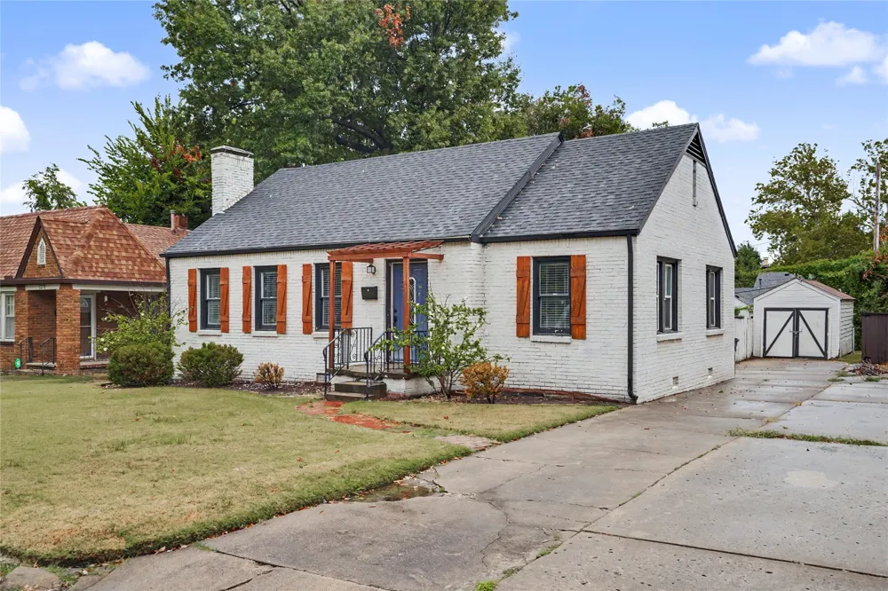 1323 S College Avenue Tulsa, OK 74104