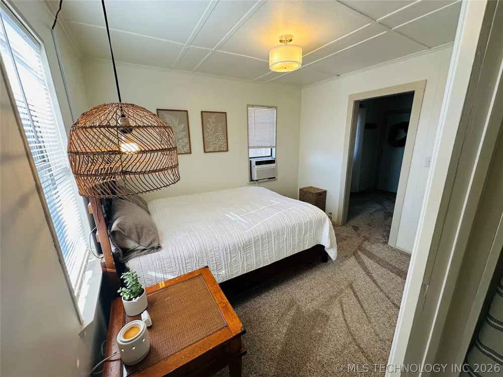 2708 E 14th Place Tulsa, OK 74104