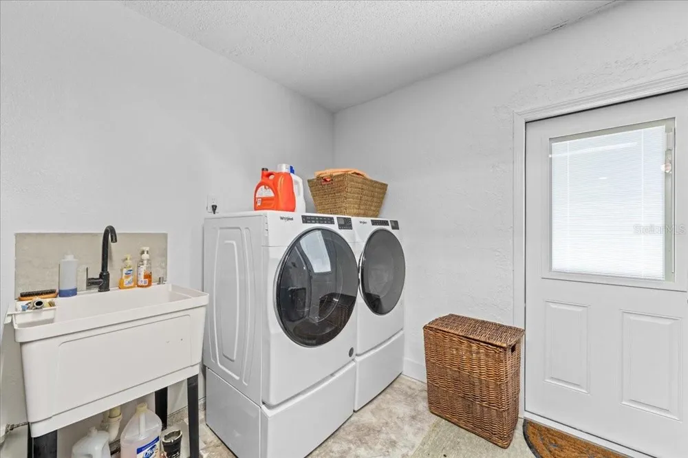 3537 SEAWAY DRIVE New Port Richey, FL 34652