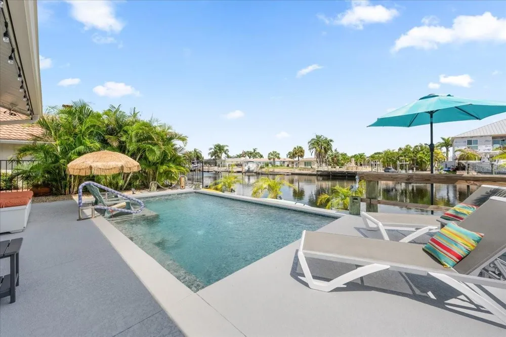 3537 SEAWAY DRIVE New Port Richey, FL 34652