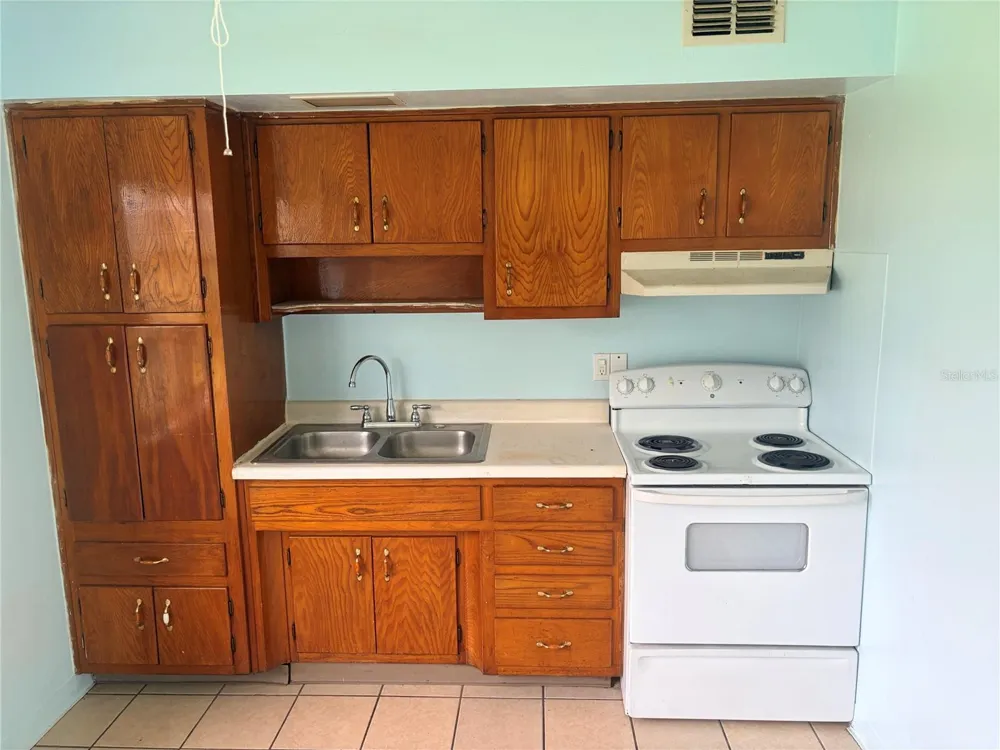 5227 TANGERINE DRIVE New Port Richey, FL 34652