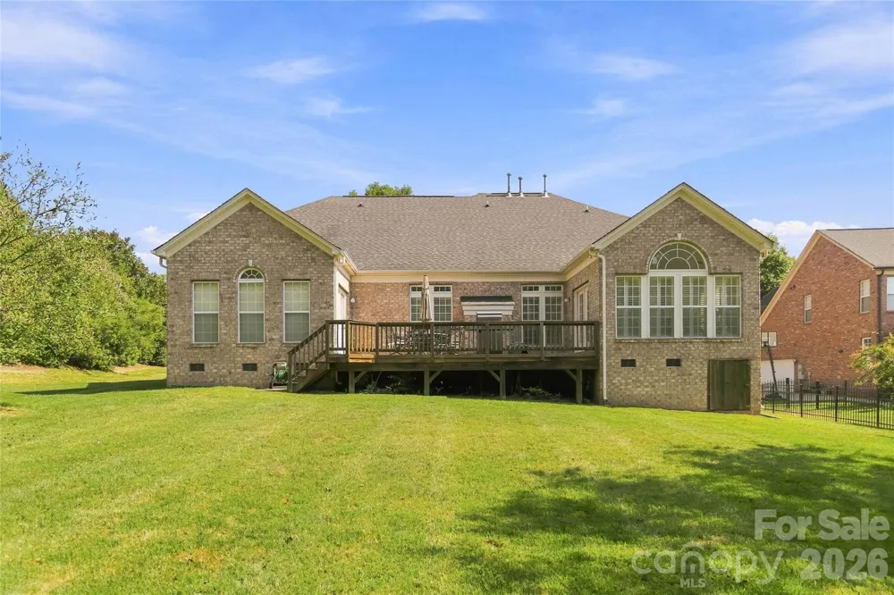 7607 Meadow Grove Drive Waxhaw, NC 28173