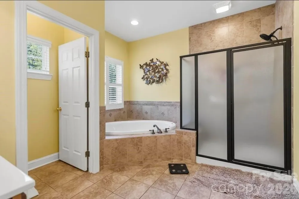 7607 Meadow Grove Drive Waxhaw, NC 28173