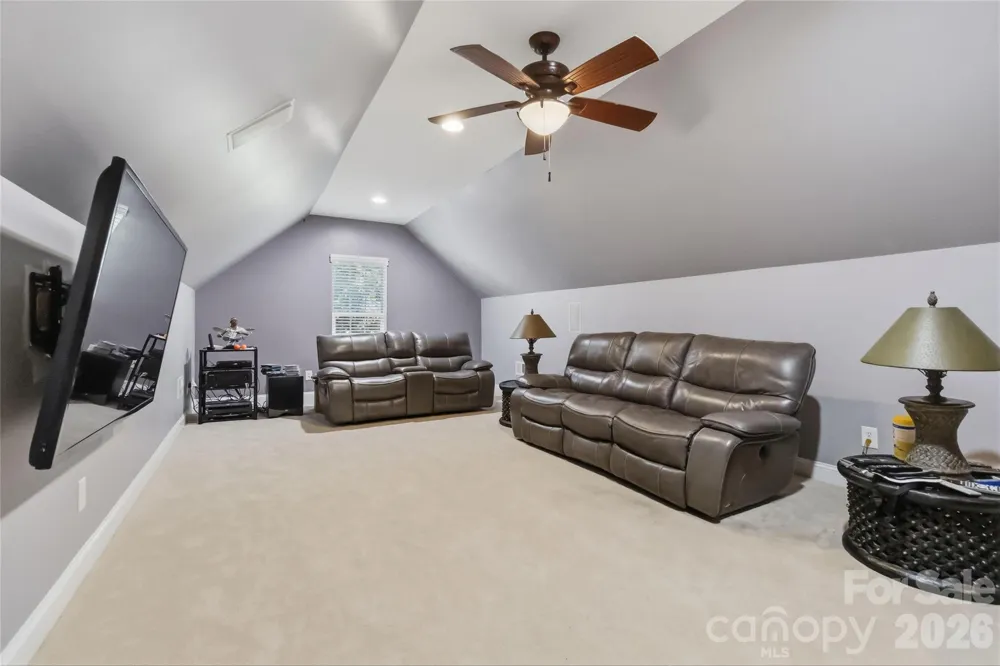 7607 Meadow Grove Drive Waxhaw, NC 28173