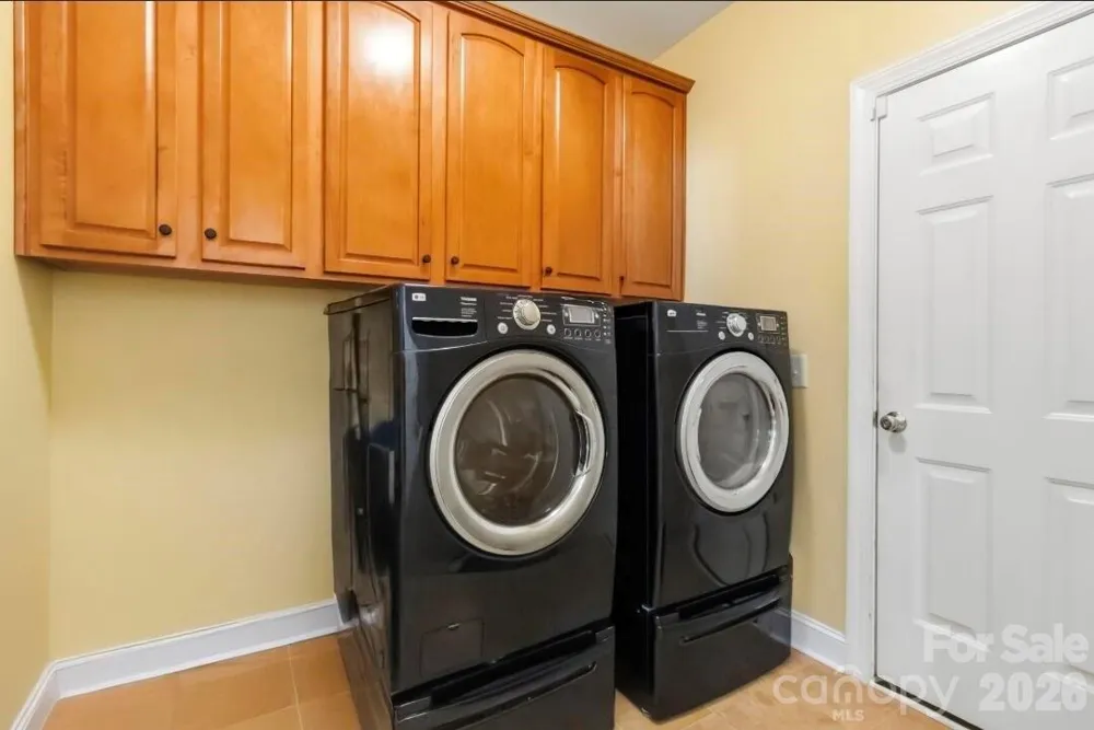 7607 Meadow Grove Drive Waxhaw, NC 28173