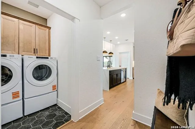 129 MILKHOUSE LANE Boerne, TX 78006