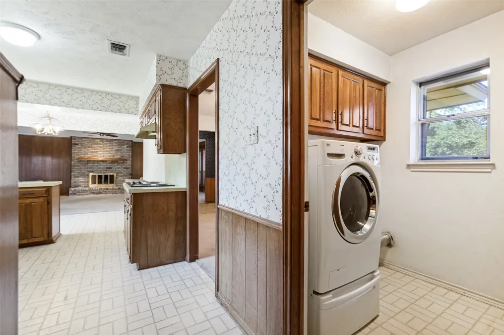 2538 Parkhaven Drive Plano, TX 75075