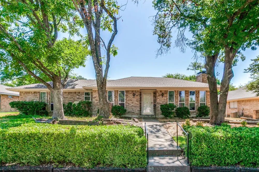 2538 Parkhaven Drive Plano, TX 75075