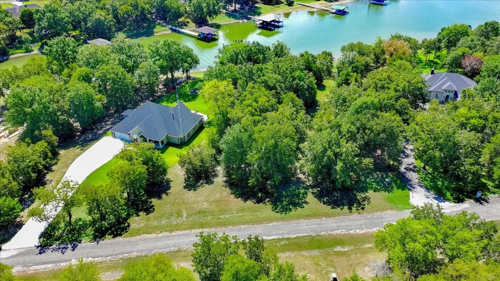 Embarcadero Kerens, TX 75144