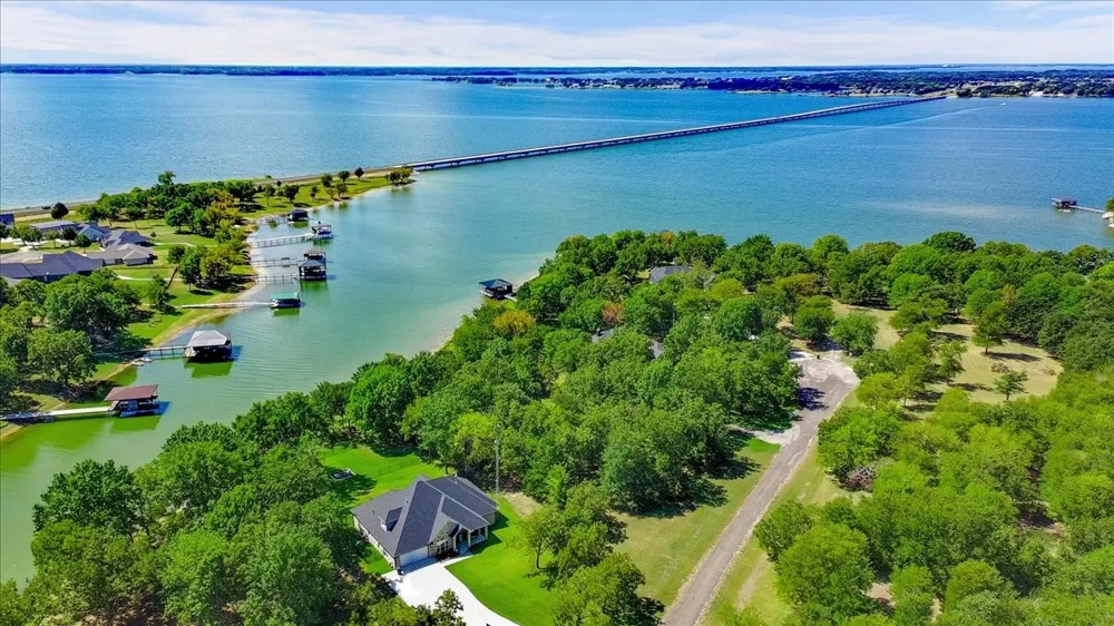 Embarcadero Kerens, TX 75144