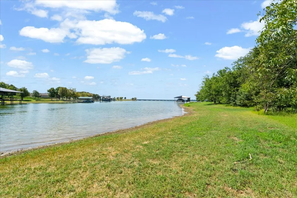 Embarcadero Kerens, TX 75144