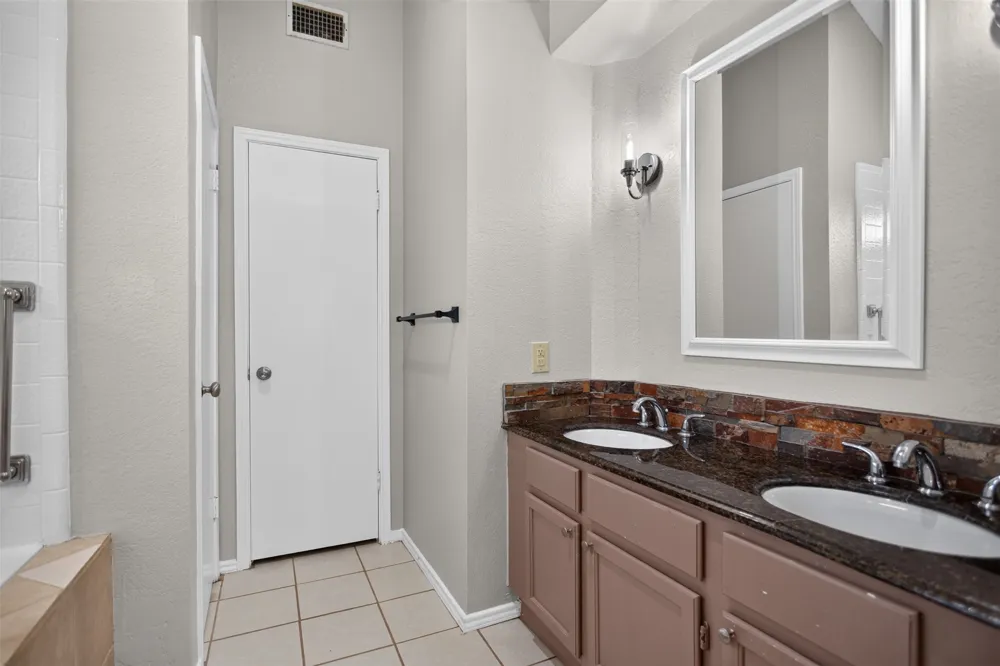 7800 Bucknell Drive Rowlett, TX 75088