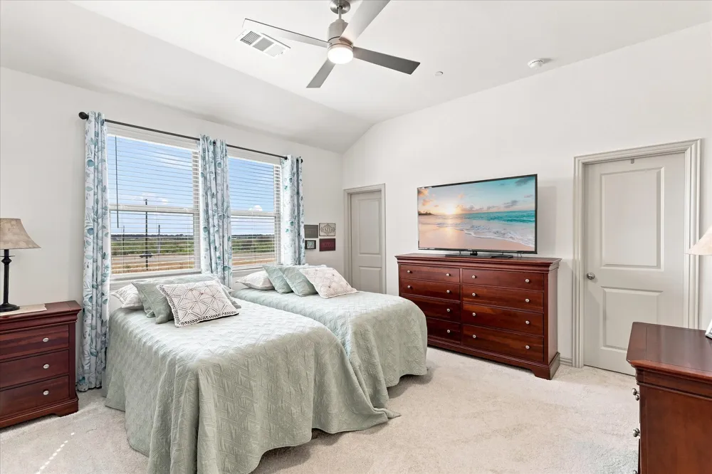 612 4th Street Argyle, TX 76226
